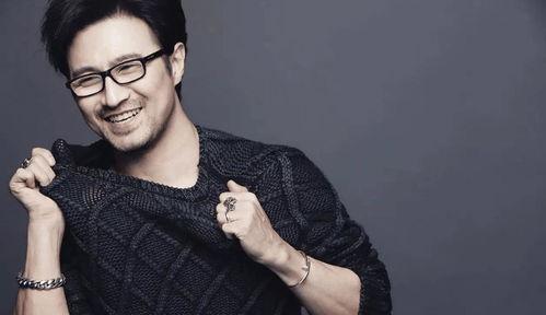 吃瓜神进娱乐圈,从瓜田到娱乐圈的华丽转身